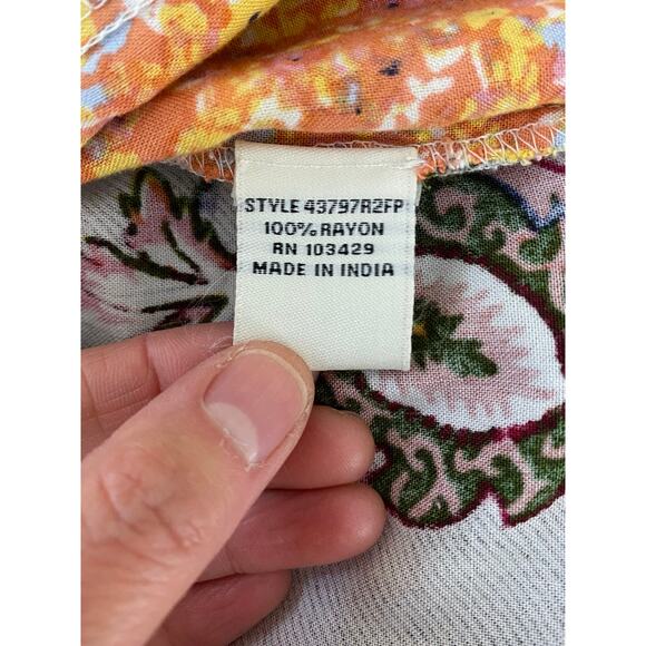 Caffe Marrakesh Size S Colorful Floral Paisley Pleated Peasant Top - Picture 4 of 7